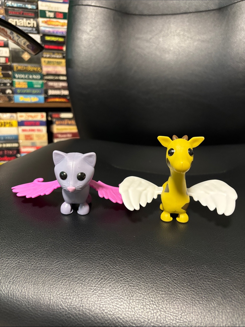 10/$25 McDonald’s Happy Meal 2025 Adopt Me Toys
